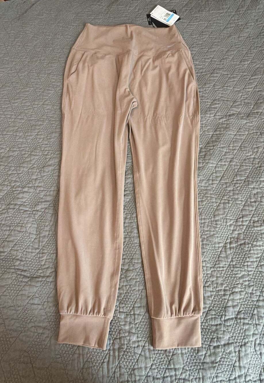 Nike Zenvy Leggings High-Rise Full Length, Gentle Support $110 Women’s M